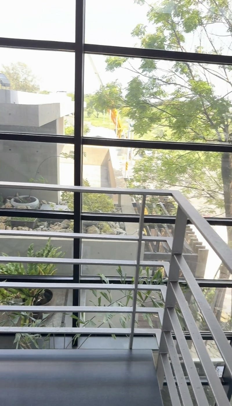 [台南美食] 台南｜安平｜最美的冰淇淋店  NINAO Ge