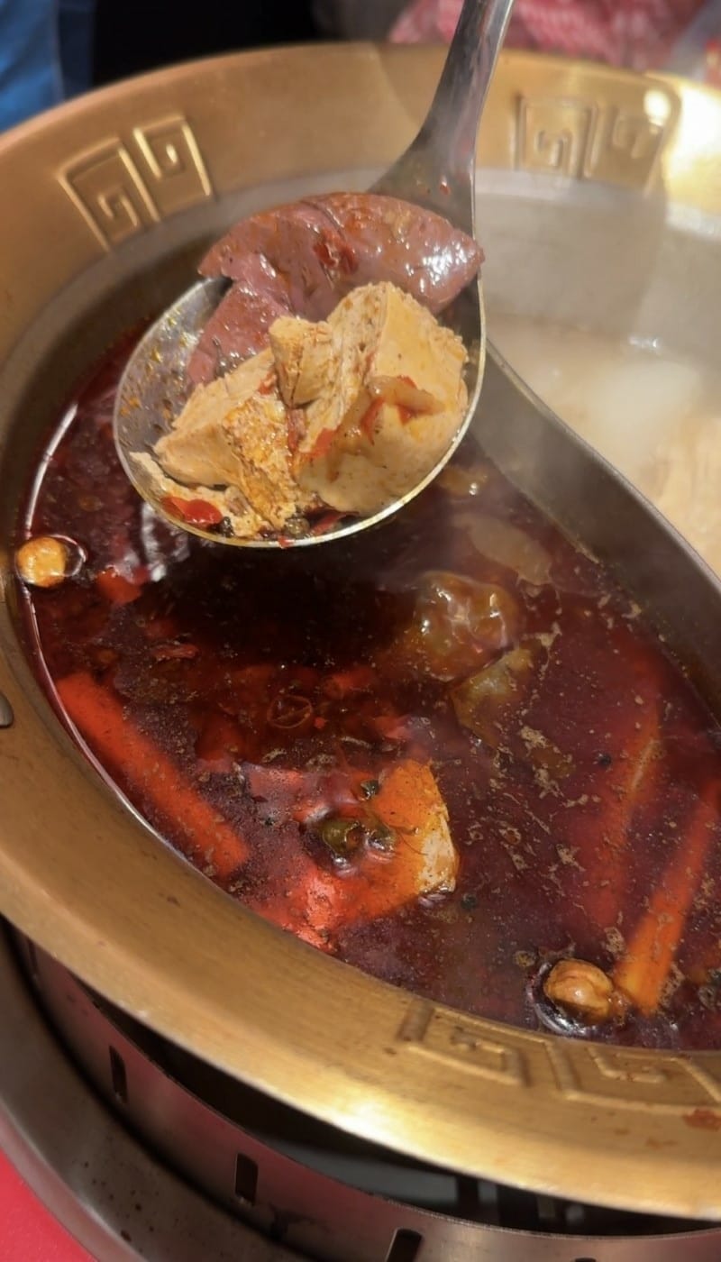 [台北火鍋推薦]｜台北美食｜通化街美食｜壹直串麻辣鴛鴦：麻辣