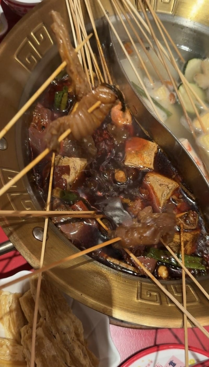 [台北火鍋推薦]｜台北美食｜通化街美食｜壹直串麻辣鴛鴦：麻辣