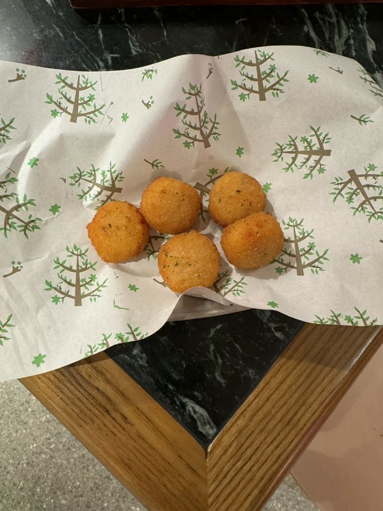 【台北士林區】天母新開幕|富樂漢堡 FULLERS BURG 【台北士林區】天母新開幕|富樂漢堡 FULLERS BURG