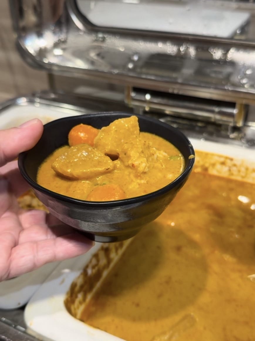 【台北中正區】|藍象廷泰式火鍋 台北站前店|皇家四寶醬料、雙 【台北中正區】|藍象廷泰式火鍋 台北站前店|皇家四寶醬料、雙