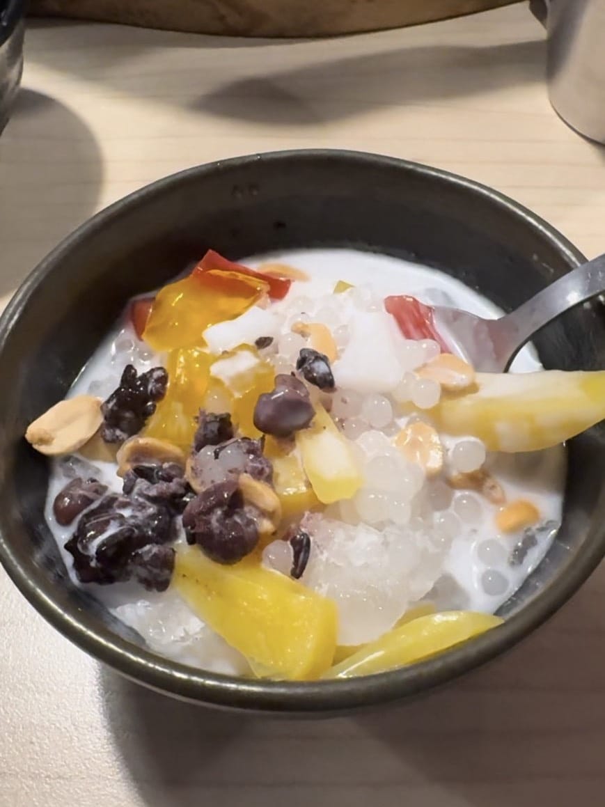 【台北中正區】|藍象廷泰式火鍋 台北站前店|皇家四寶醬料、雙 【台北中正區】|藍象廷泰式火鍋 台北站前店|皇家四寶醬料、雙