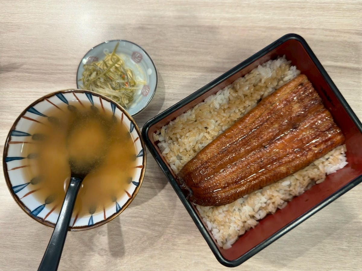 LINE_ALBUM_初鰻_250911_54.jpg LINE_ALBUM_初鰻_250911_54.jpg