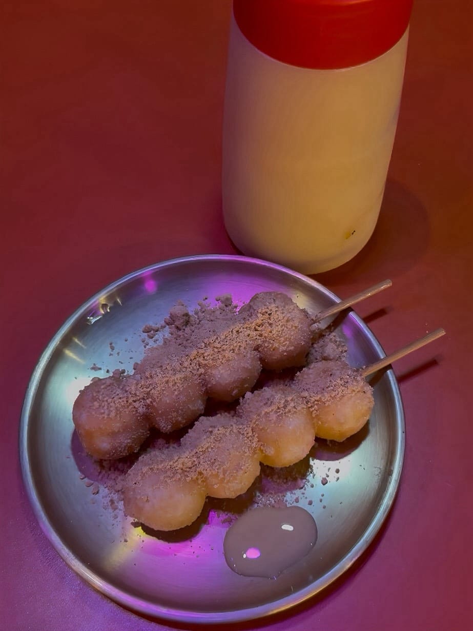 【台北中山區|先發炙人】|深夜點亮的紫光居酒屋!88串豪華拼 【台北中山區|先發炙人】|深夜點亮的紫光居酒屋!88串豪華拼