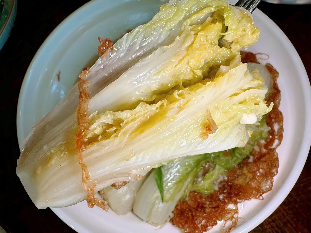 【台北大安區|仨弄砂鍋煲】|忠孝新生巷弄裡的法式溫柔,冬夜必吃的養顏蹄花鍋與熱炒! - 第16張圖 【台北大安區|仨弄砂鍋煲】|忠孝新生巷弄裡的法式溫柔,冬夜必吃的養顏蹄花鍋與熱炒!