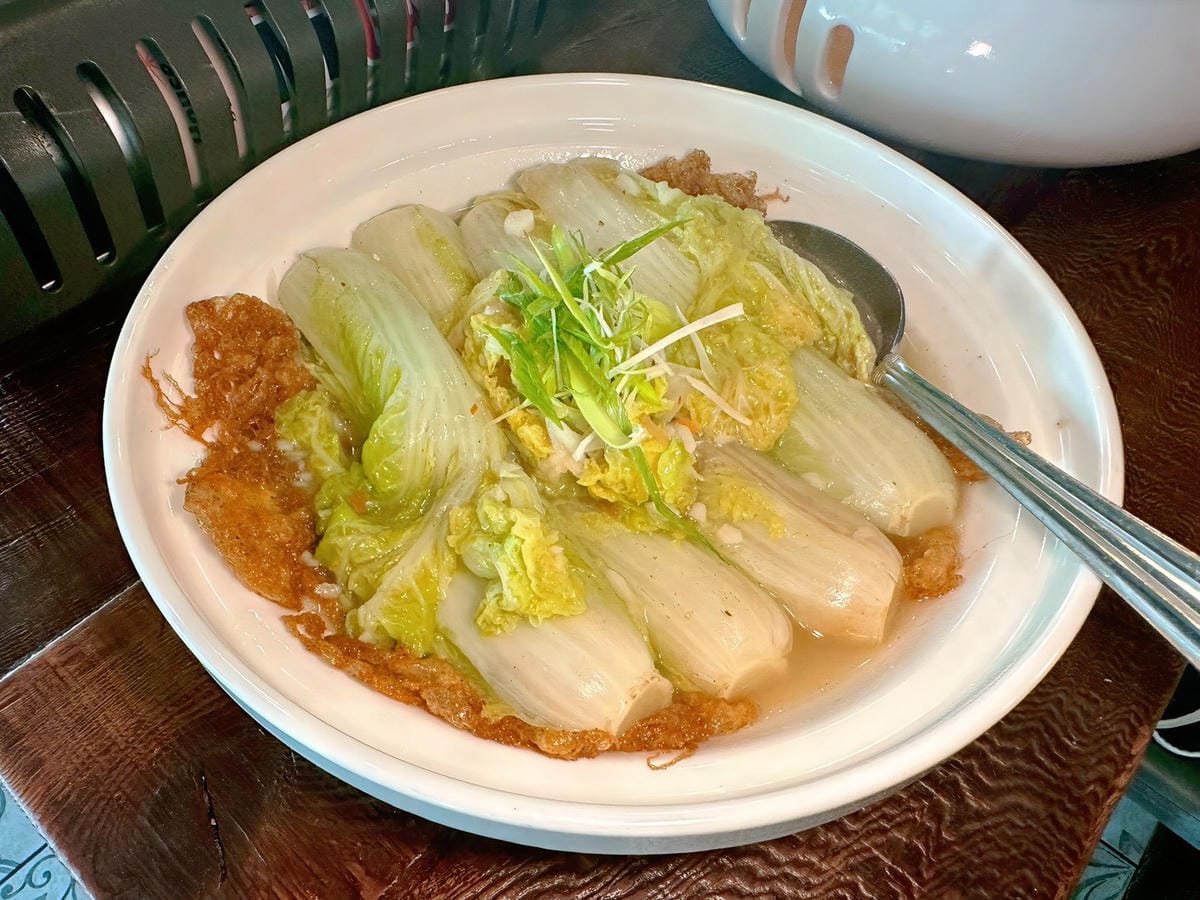 【台北大安區|仨弄砂鍋煲】|忠孝新生巷弄裡的法式溫柔,冬夜必吃的養顏蹄花鍋與熱炒! - 第15張圖 【台北大安區|仨弄砂鍋煲】|忠孝新生巷弄裡的法式溫柔,冬夜必吃的養顏蹄花鍋與熱炒!