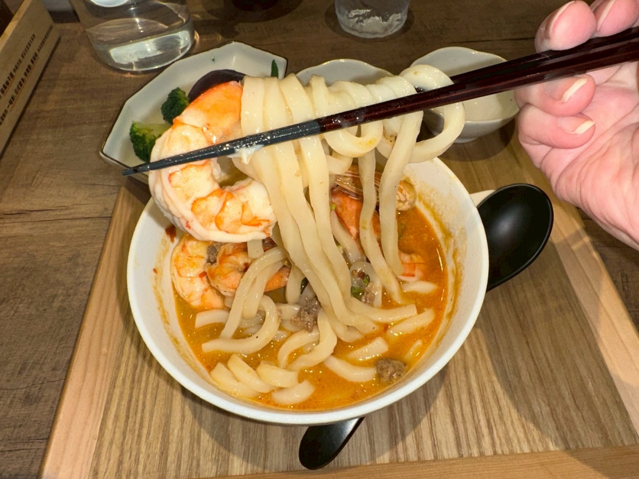 【台北松山區|Lena Kitchen 莉娜廚房】|讓身體慢慢暖起來的日式家常料理,從湯麵到定食都有讓人放鬆的味道 - 第4張圖 【台北松山區|Lena Kitchen 莉娜廚房】|讓身體慢慢暖起來的日式家常料理,從湯麵到定食都有讓人放鬆的味道