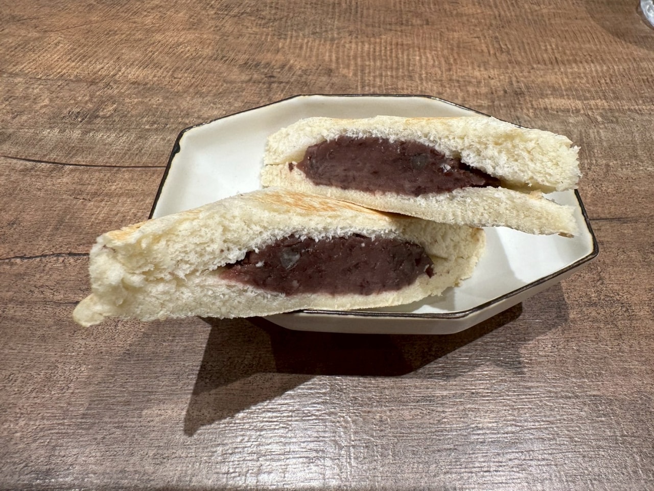 【台北松山區|Lena Kitchen 莉娜廚房】|讓身體慢慢暖起來的日式家常料理,從湯麵到定食都有讓人放鬆的味道 - 第12張圖 【台北松山區|Lena Kitchen 莉娜廚房】|讓身體慢慢暖起來的日式家常料理,從湯麵到定食都有讓人放鬆的味道
