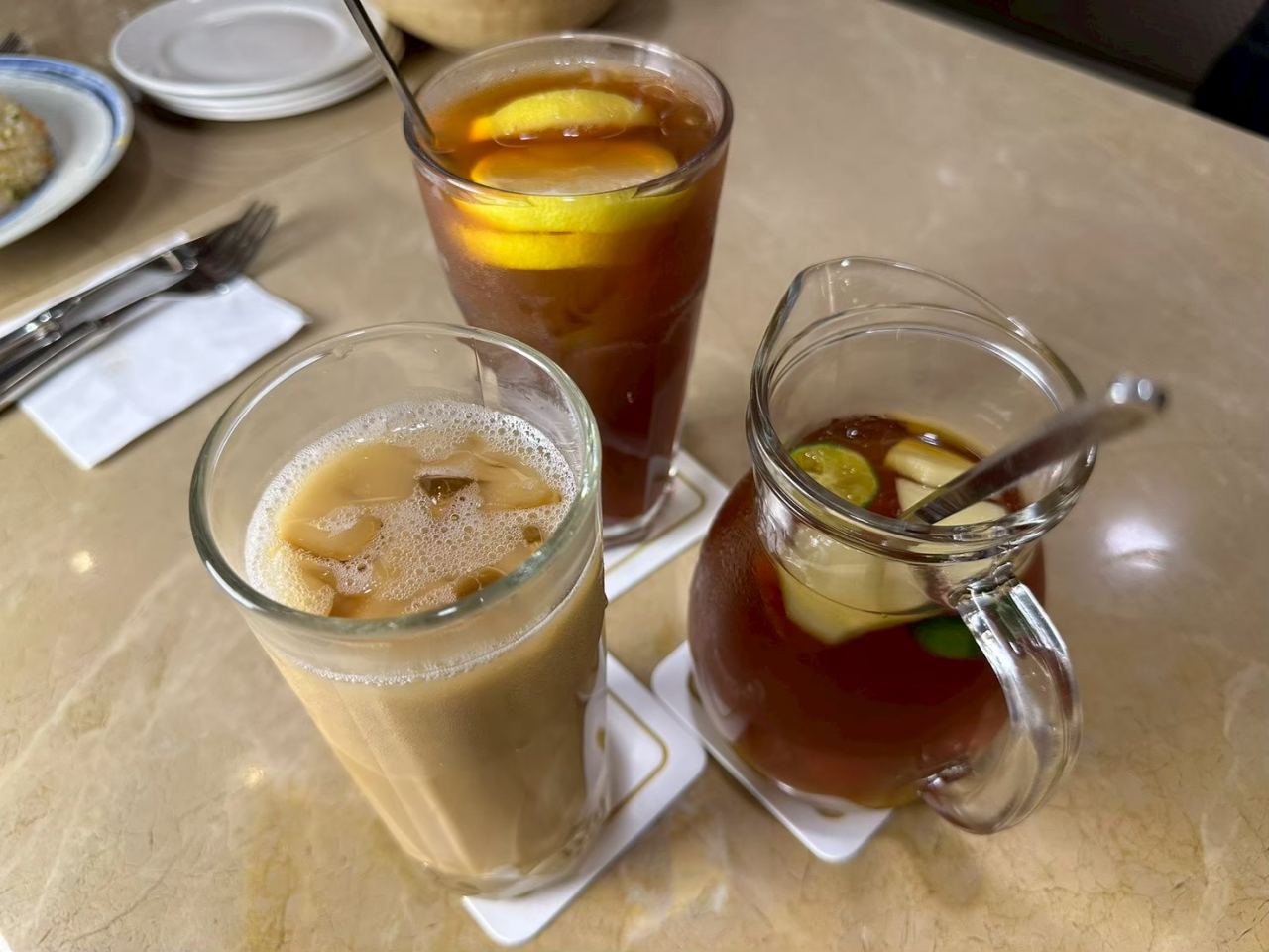 【台北南港區｜NEVERLAND Bakery Cafe】｜聖誕季的氛圍剛剛好，吃一頓帶著節日氣息的午餐