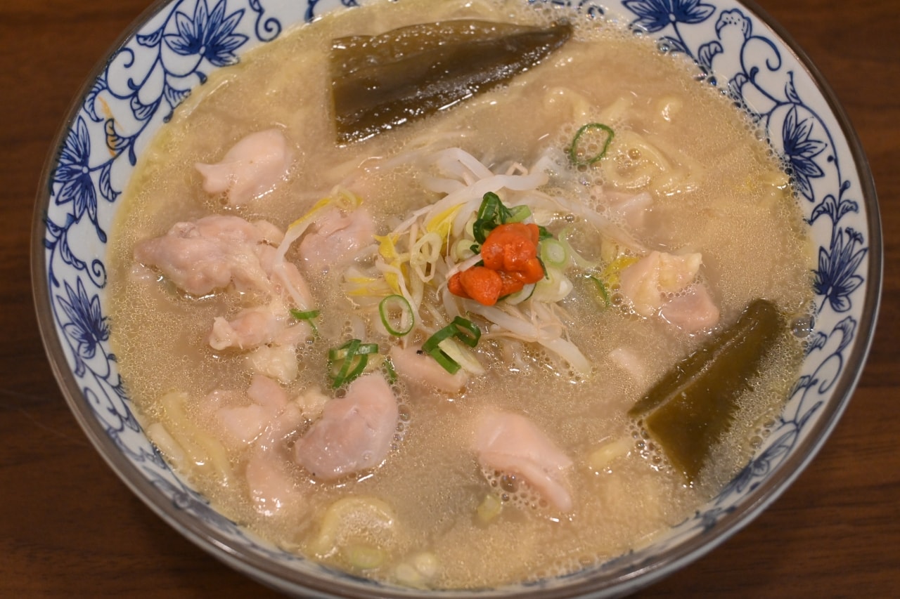 新開幕【台北市萬華區｜富善雞湯麵舖】西門町必吃濃郁老母雞湯！八小時慢熬精華，內用竟然還有豆花、霜淇淋、辣菜脯吃到飽？超高 CP 值探店實測
