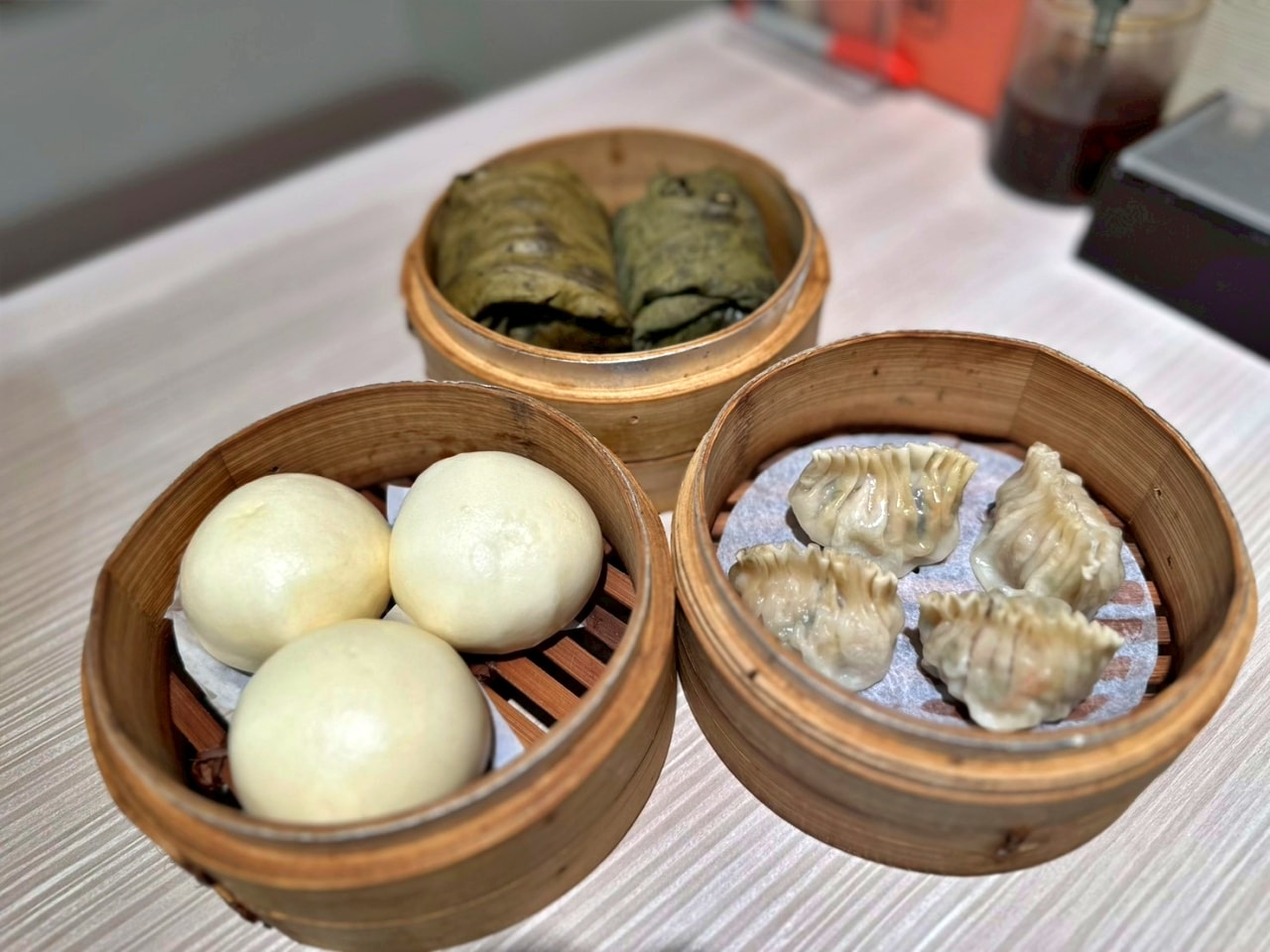 【台北市松山區|彌敦道茶餐廳】17 年老字號正統港味!16 道經典與新品全攻略,香港老闆坐鎮的巷弄傳奇 - 第3張圖 【台北市松山區|彌敦道茶餐廳】17 年老字號正統港味!16 道經典與新品全攻略,香港老闆坐鎮的巷弄傳奇