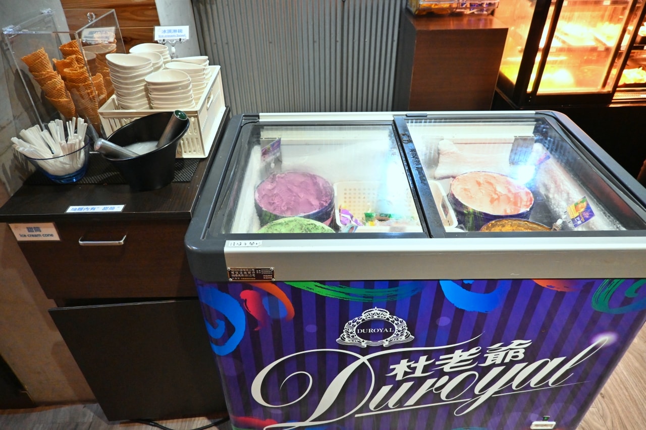 【桃園火鍋｜饗點鍋-莊敬店】海味精華與 20 盎司肉山的極致對話！嚴選海鮮盤，現切熟成肉與澎湃自助吧吃到飽