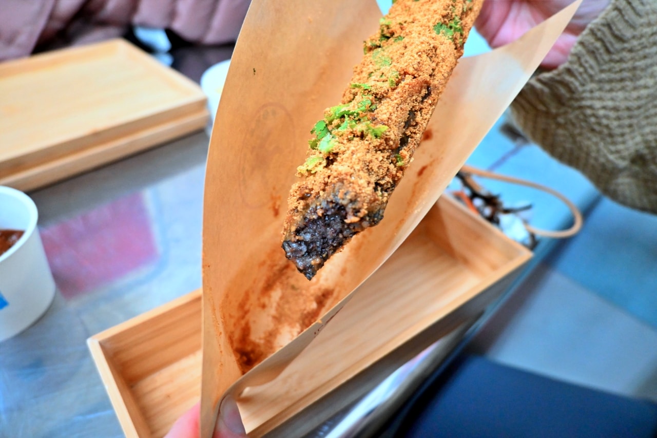 【台北大同區|黃師父真功夫美食】|延三夜市的「夢幻魔力豬血糕」,被爆量花生粉覆蓋的太極醬香 - 第10張圖 【台北大同區|黃師父真功夫美食】|延三夜市的「夢幻魔力豬血糕」,被爆量花生粉覆蓋的太極醬香